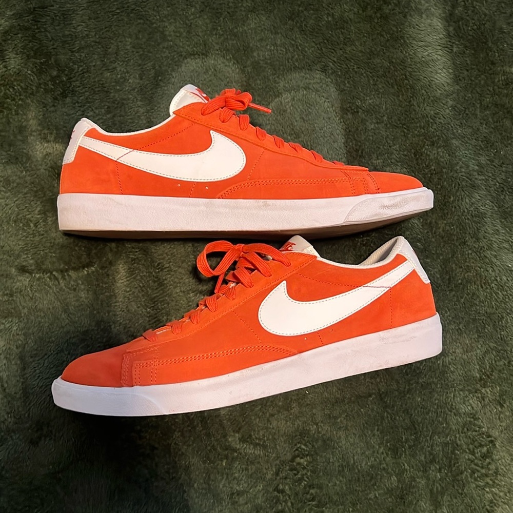 Nike blazer low orange men’s size 11.5